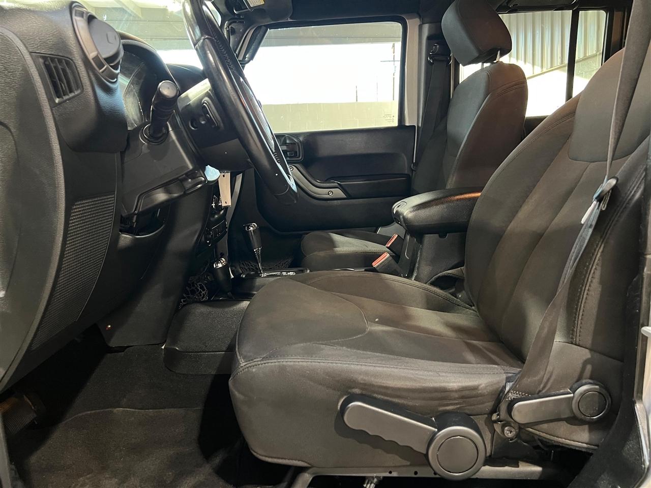 Jeep Wrangler JK Unlimited Sport 4WD 2018