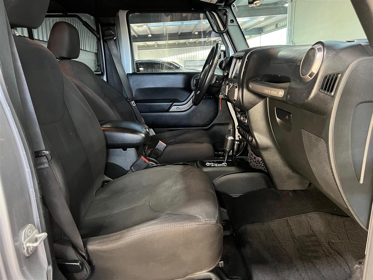 Jeep Wrangler JK Unlimited Sport 4WD 2018