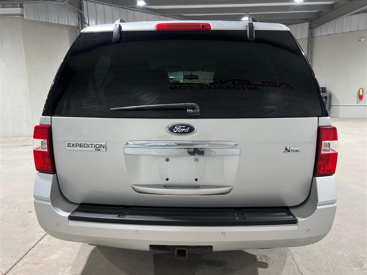 Ford Expedition XLT 4WD 2013