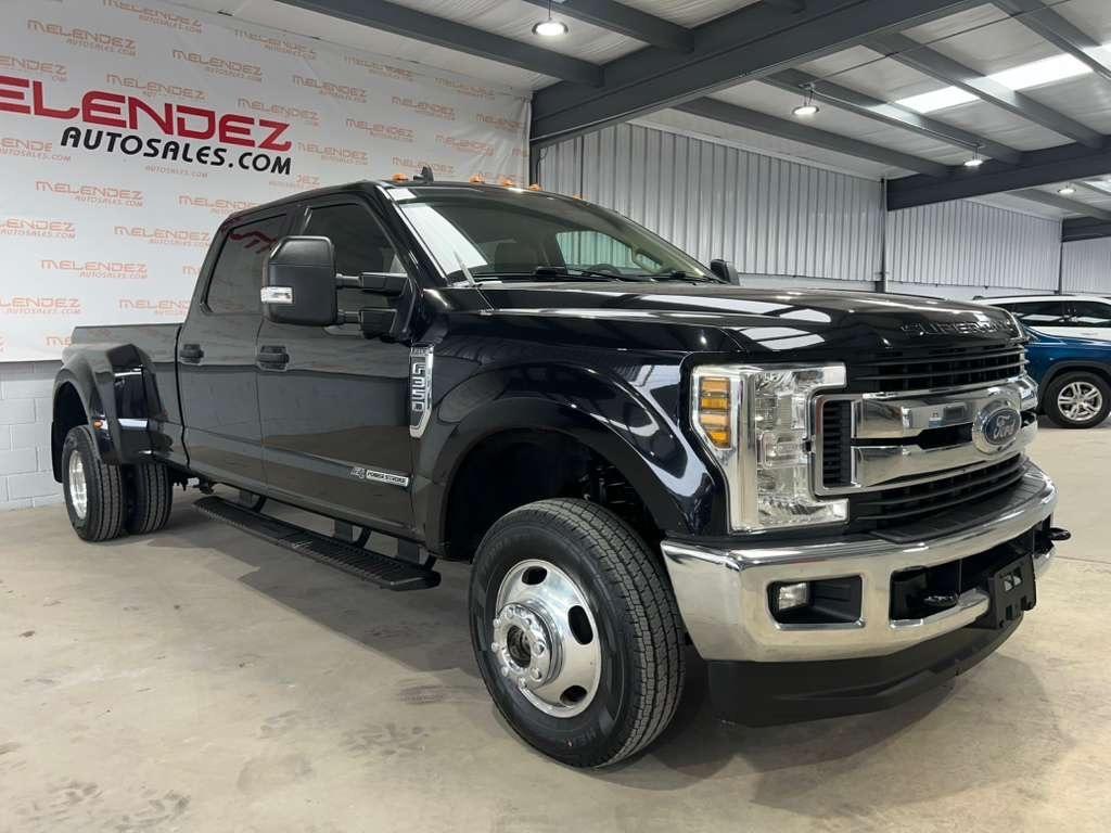 Ford F-350 SD XLT Crew Cab Long Bed DRW 4WD 2019