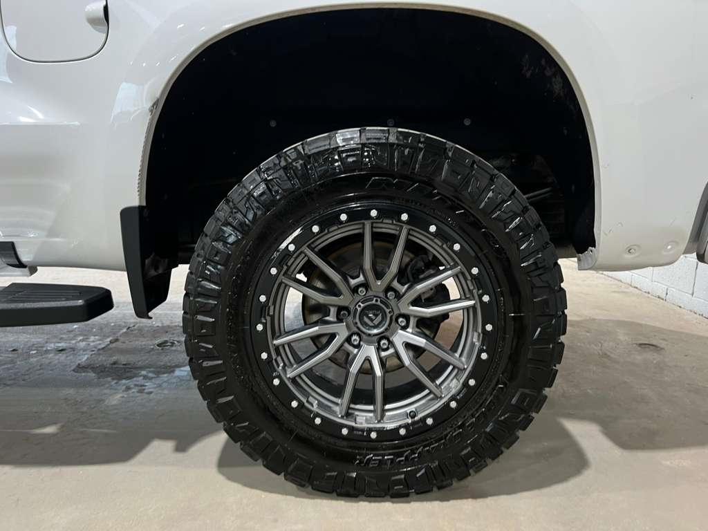 Chevrolet Silverado 1500 LTZ Crew Cab 4WD 2019
