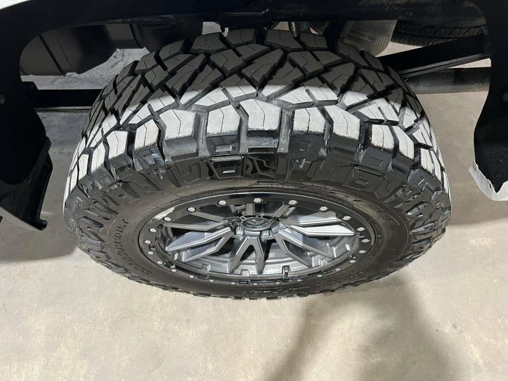 Chevrolet Silverado 1500 LTZ Crew Cab 4WD 2019