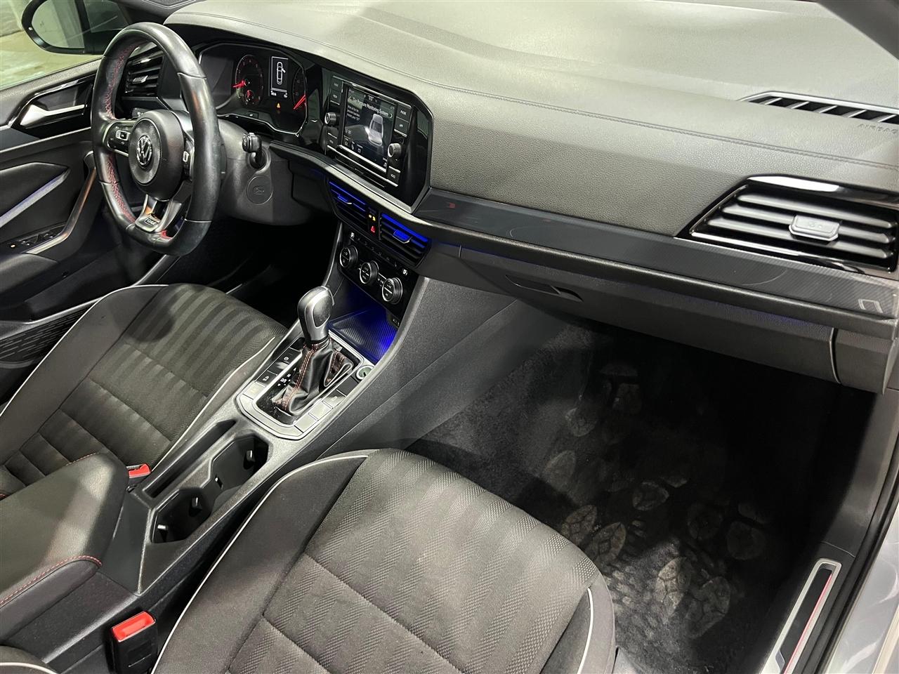 Volkswagen Jetta GLI S 7A 2021