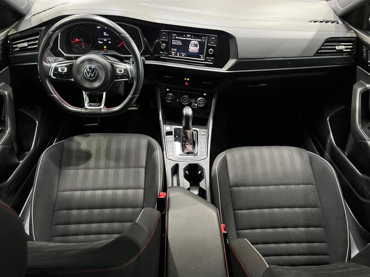 Volkswagen Jetta GLI S 7A 2021