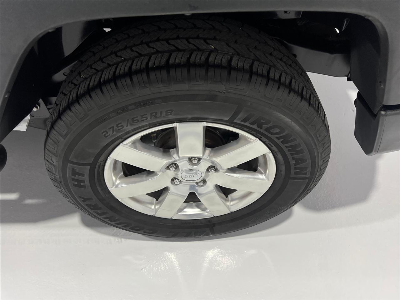 Jeep Wrangler Sport 4WD 2014