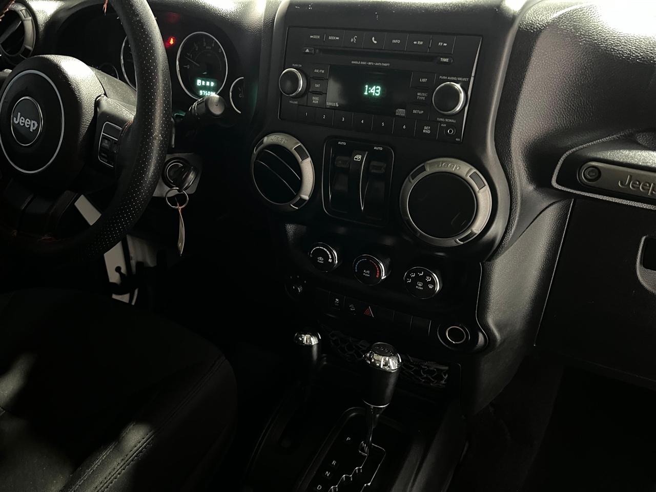 Jeep Wrangler Sport 4WD 2014