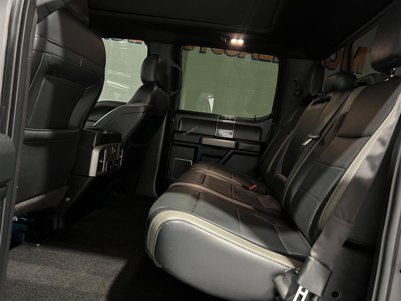 Ford F-150 Raptor SuperCrew 4WD 2018