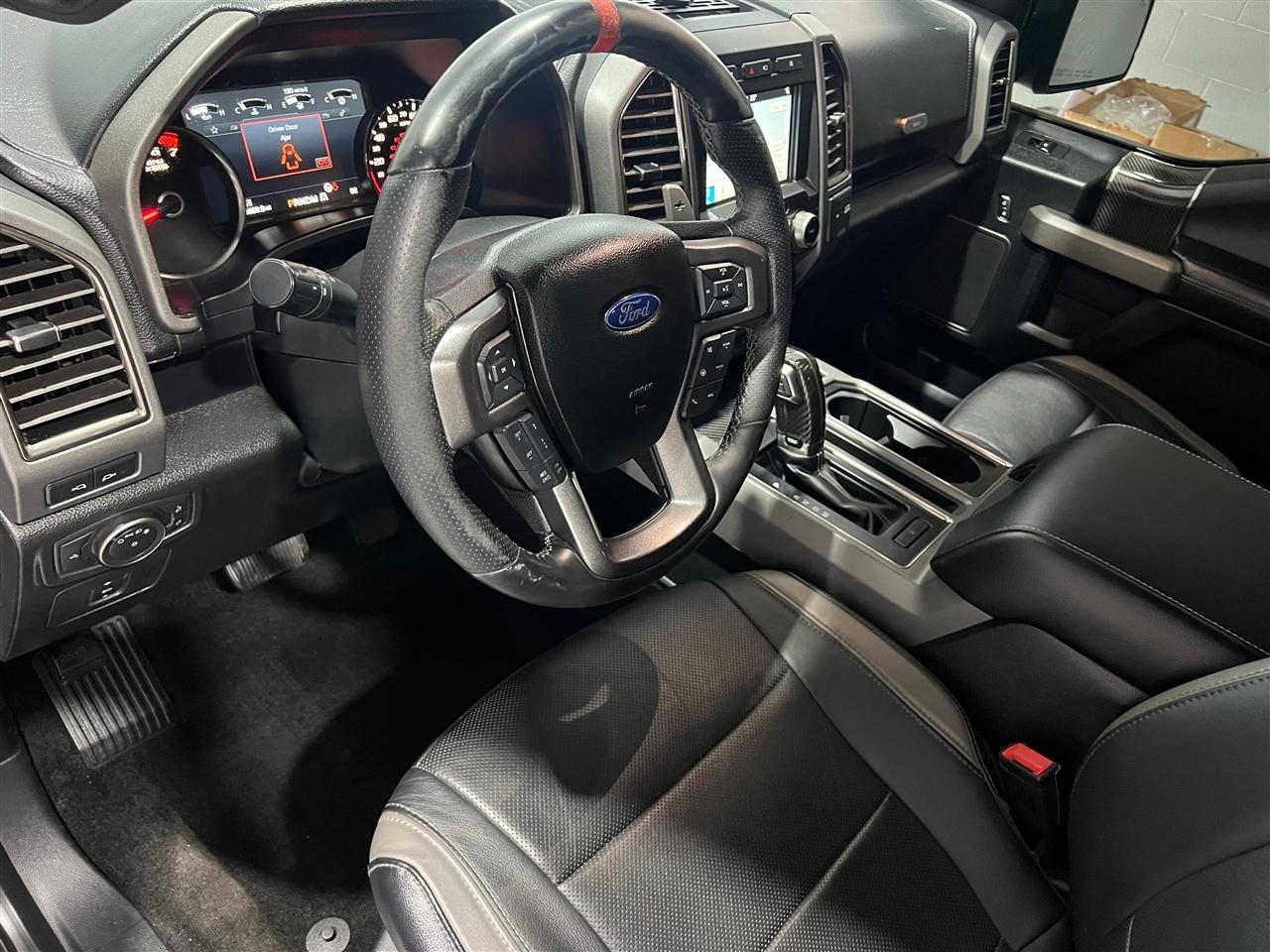 Ford F-150 Raptor SuperCrew 4WD 2018