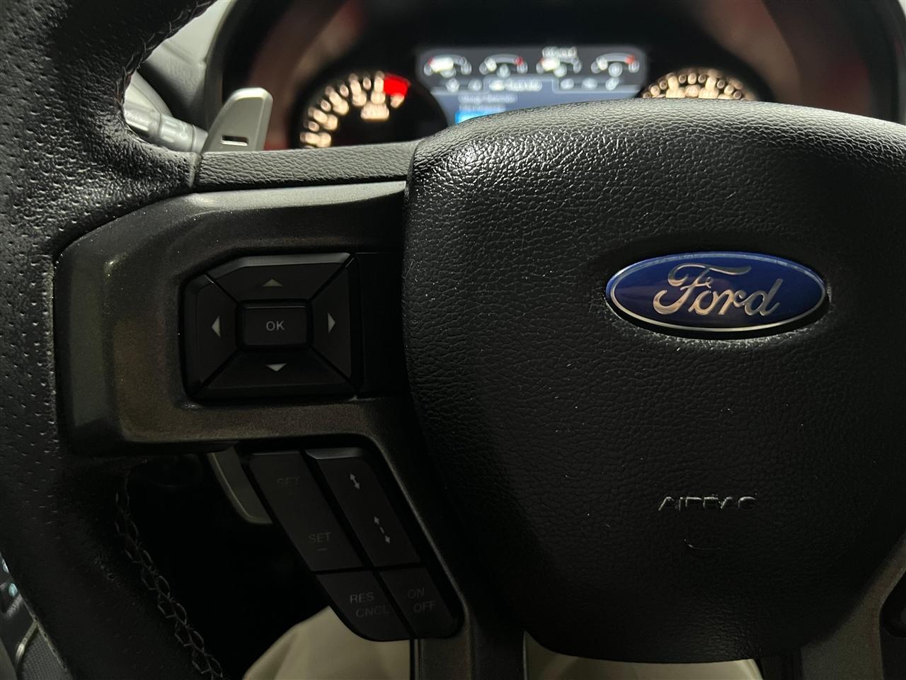 Ford F-150 Raptor SuperCrew 4WD 2018