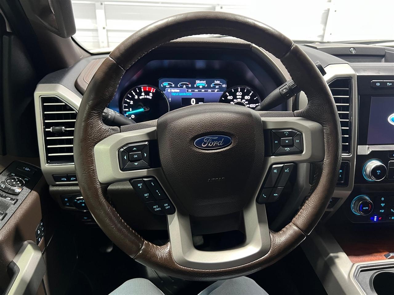 Ford F-350 SD King Ranch Crew Cab Long Bed 4WD 2021