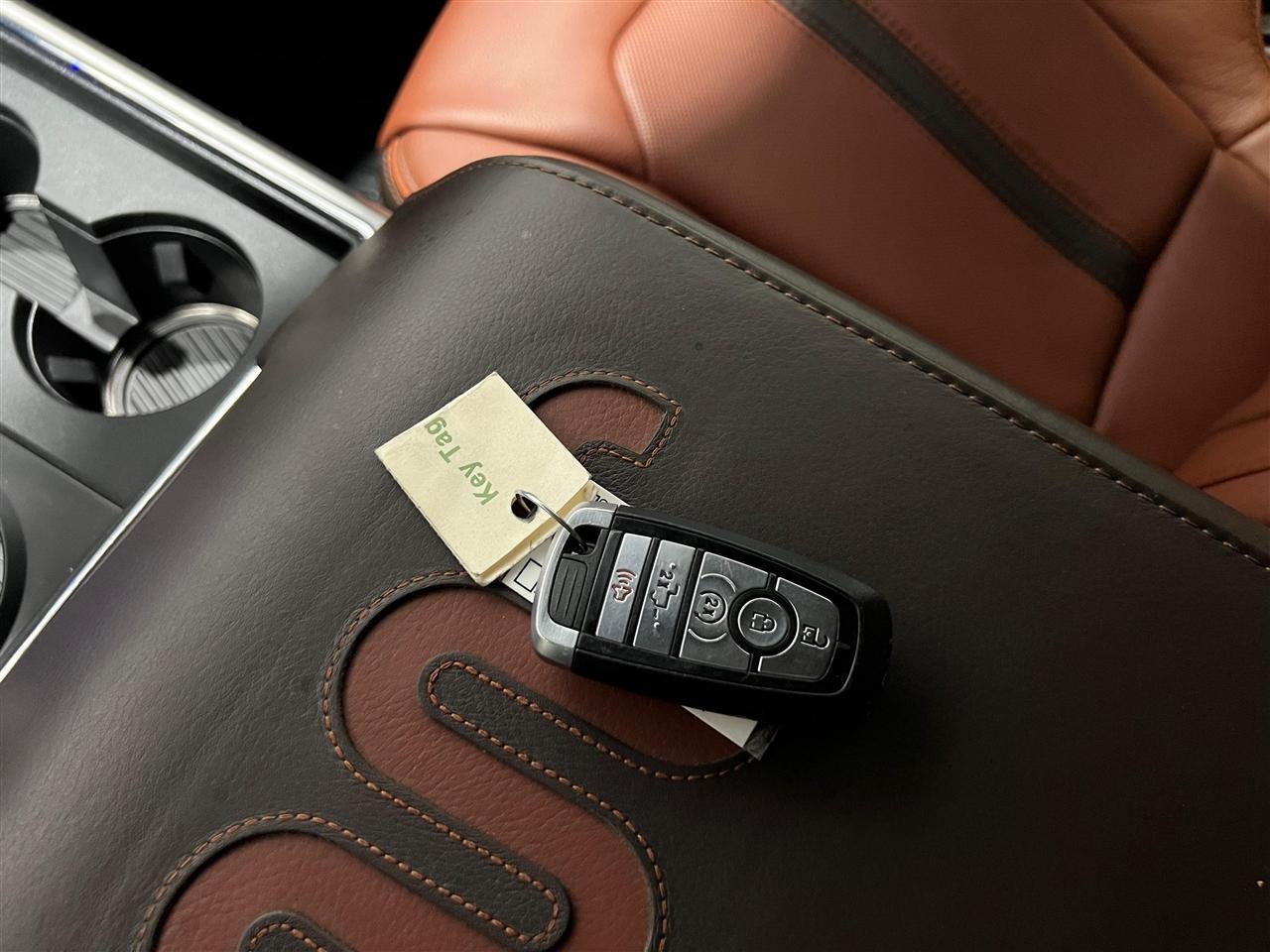 Ford F-350 SD King Ranch Crew Cab Long Bed 4WD 2021