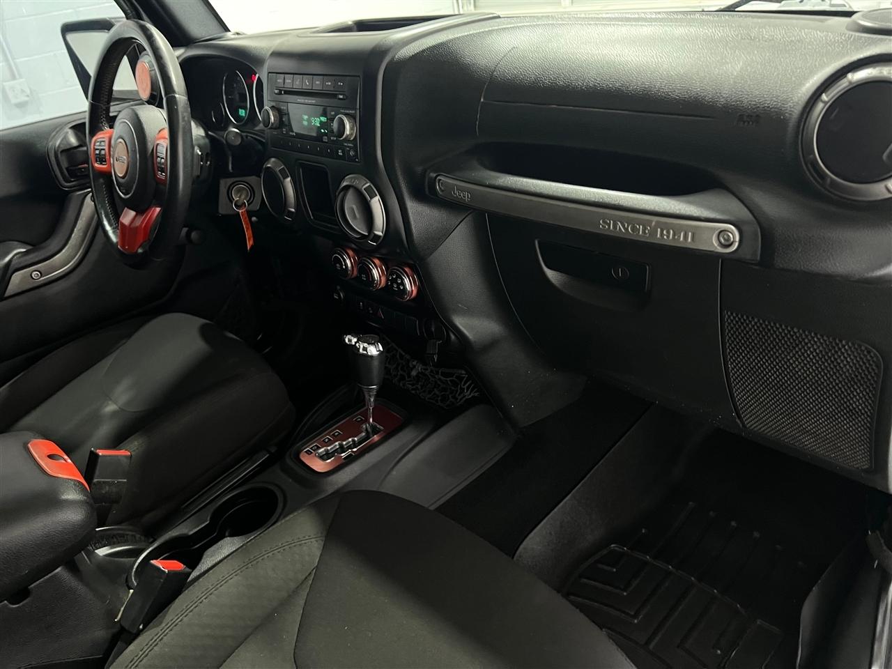 Jeep Wrangler Unlimited Sport 4WD 2015