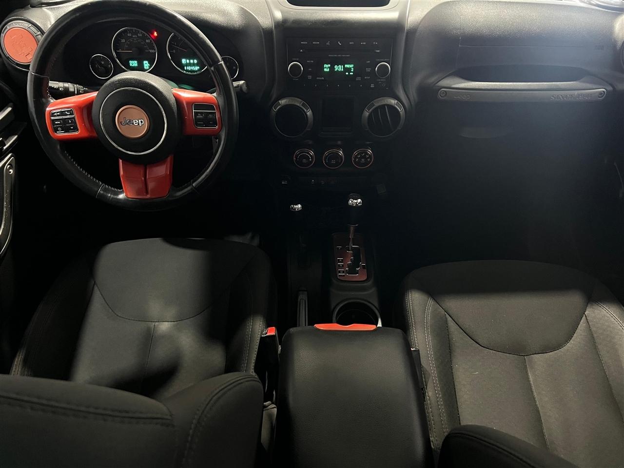 Jeep Wrangler Unlimited Sport 4WD 2015