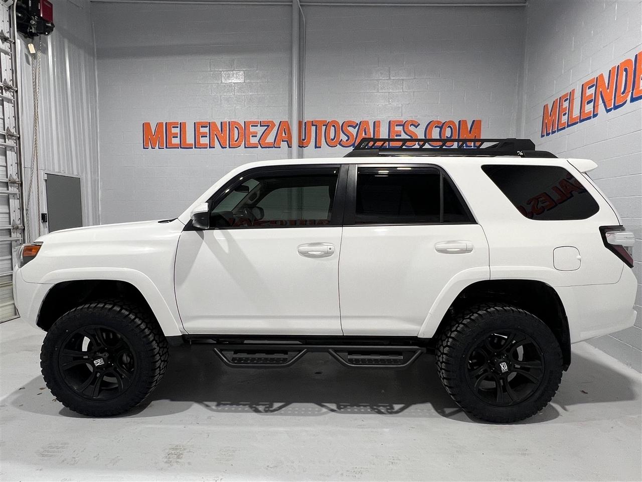 Toyota 4Runner SR5 4WD 2016