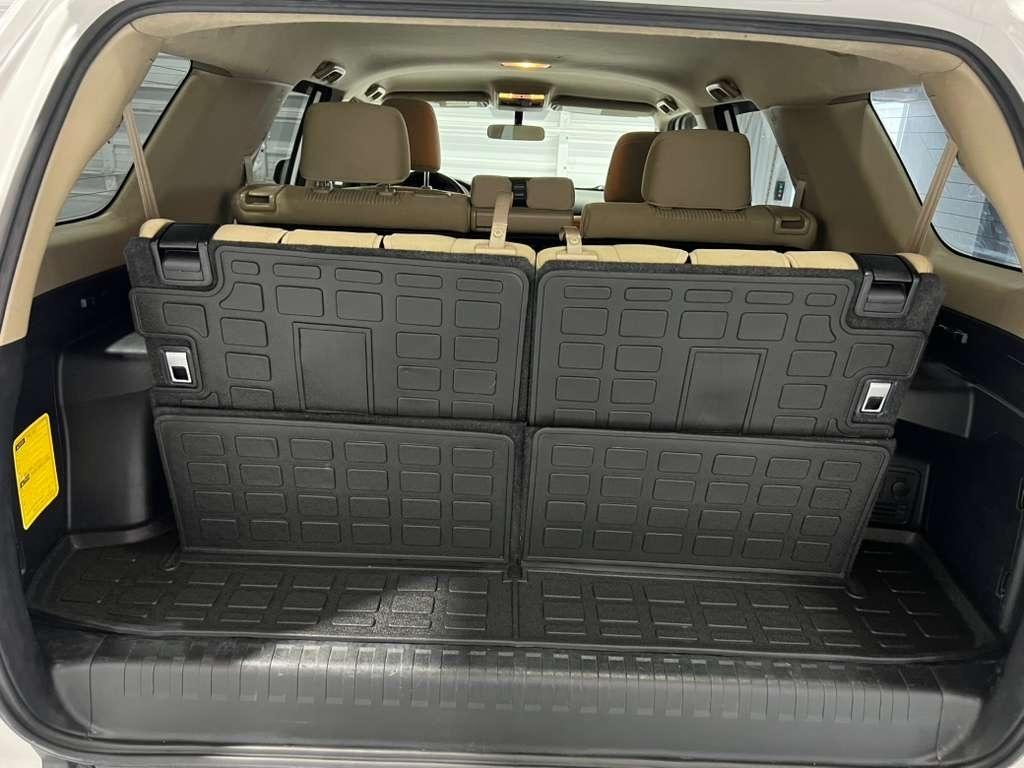 Toyota 4Runner SR5 4WD 2016