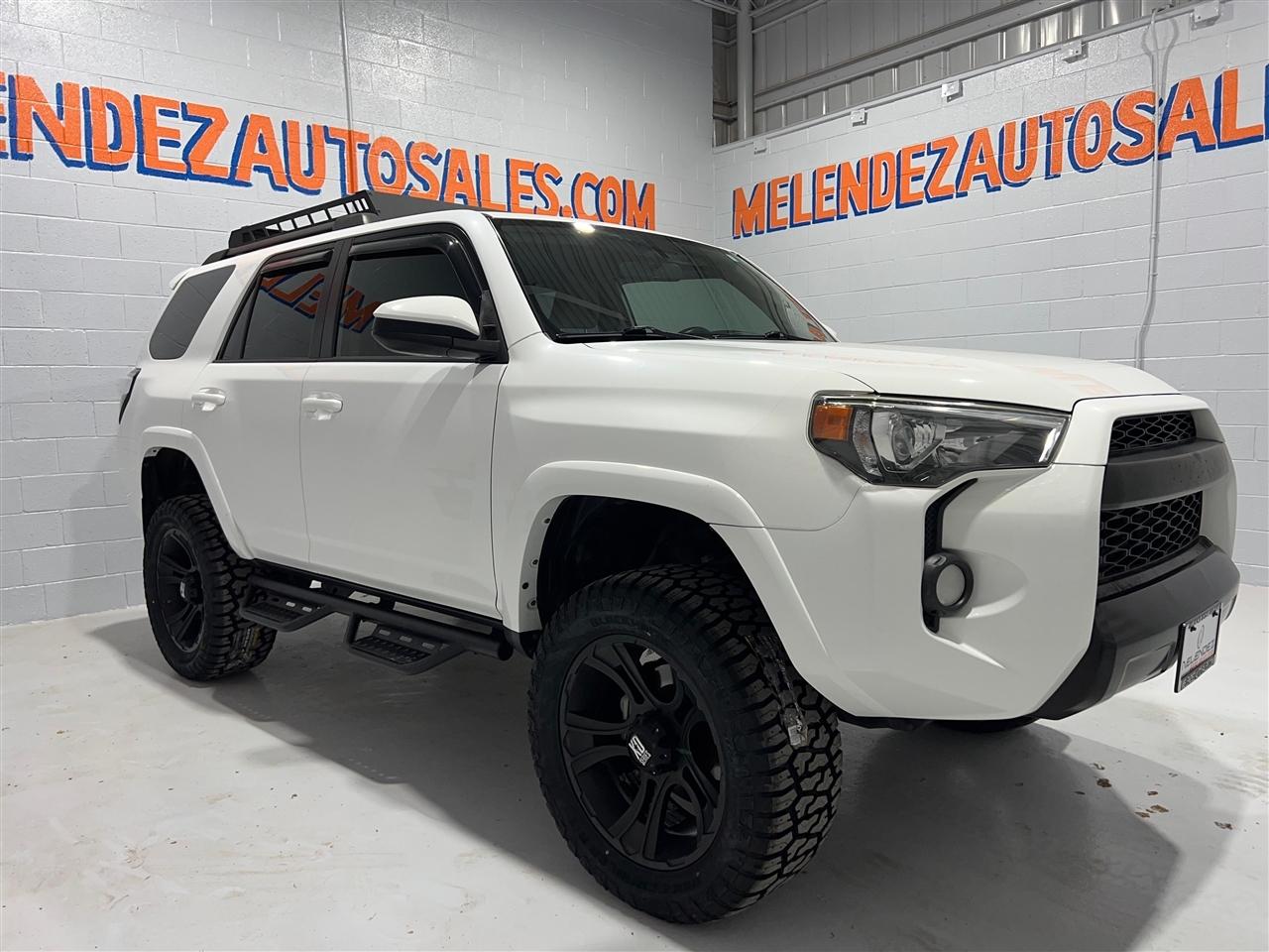 Toyota 4Runner SR5 4WD 2016