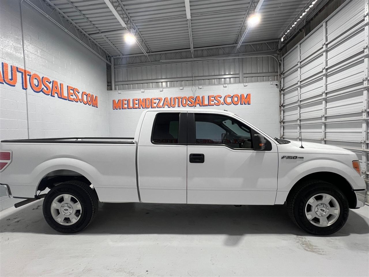Ford F-150 XLT SuperCab 8-ft. Bed 2WD 2014