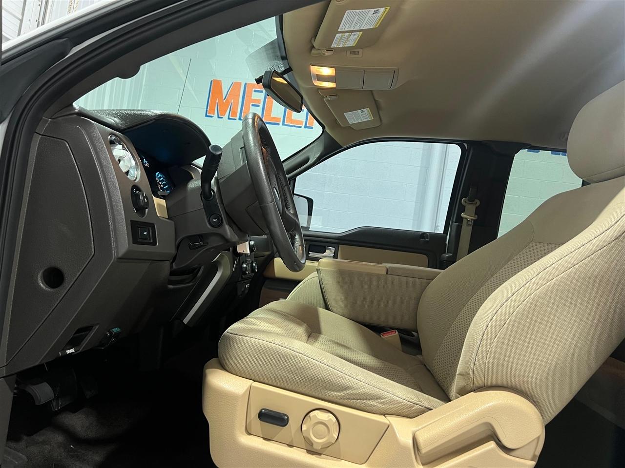 Ford F-150 XLT SuperCab 8-ft. Bed 2WD 2014