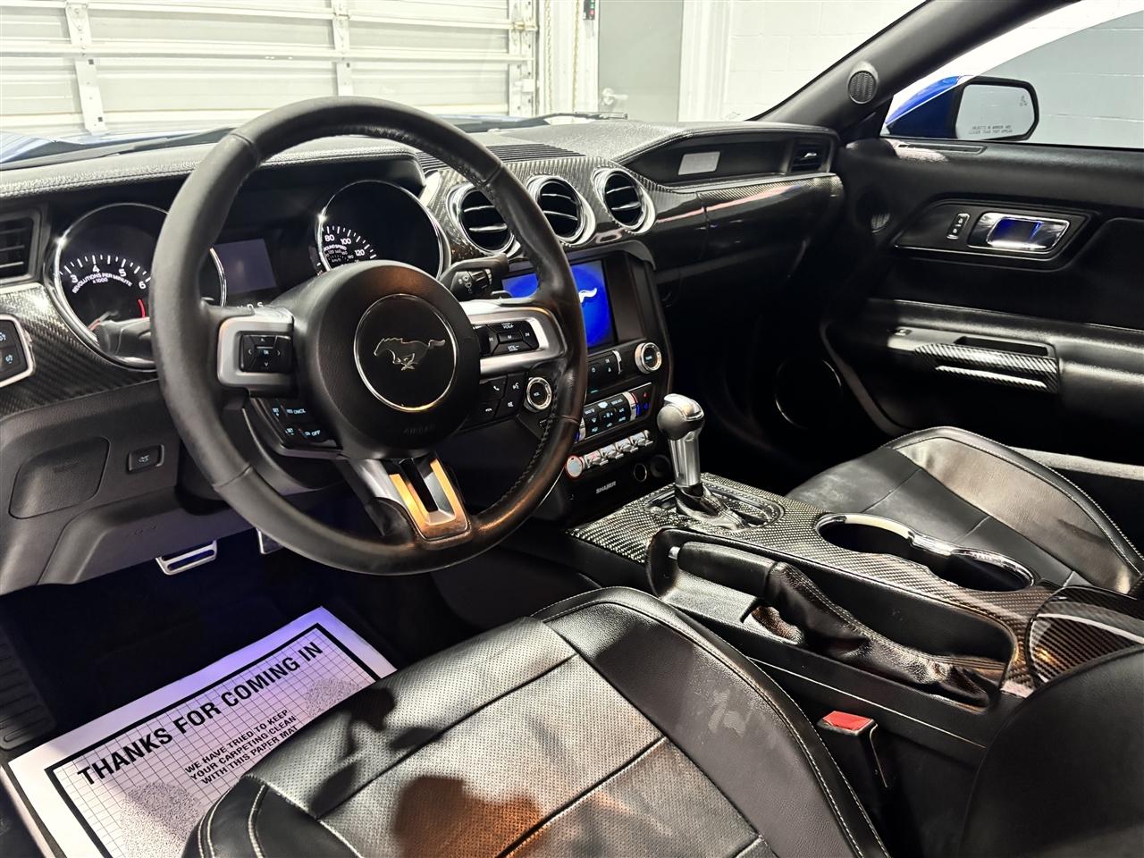 Ford Mustang GT Premium Coupe 2017