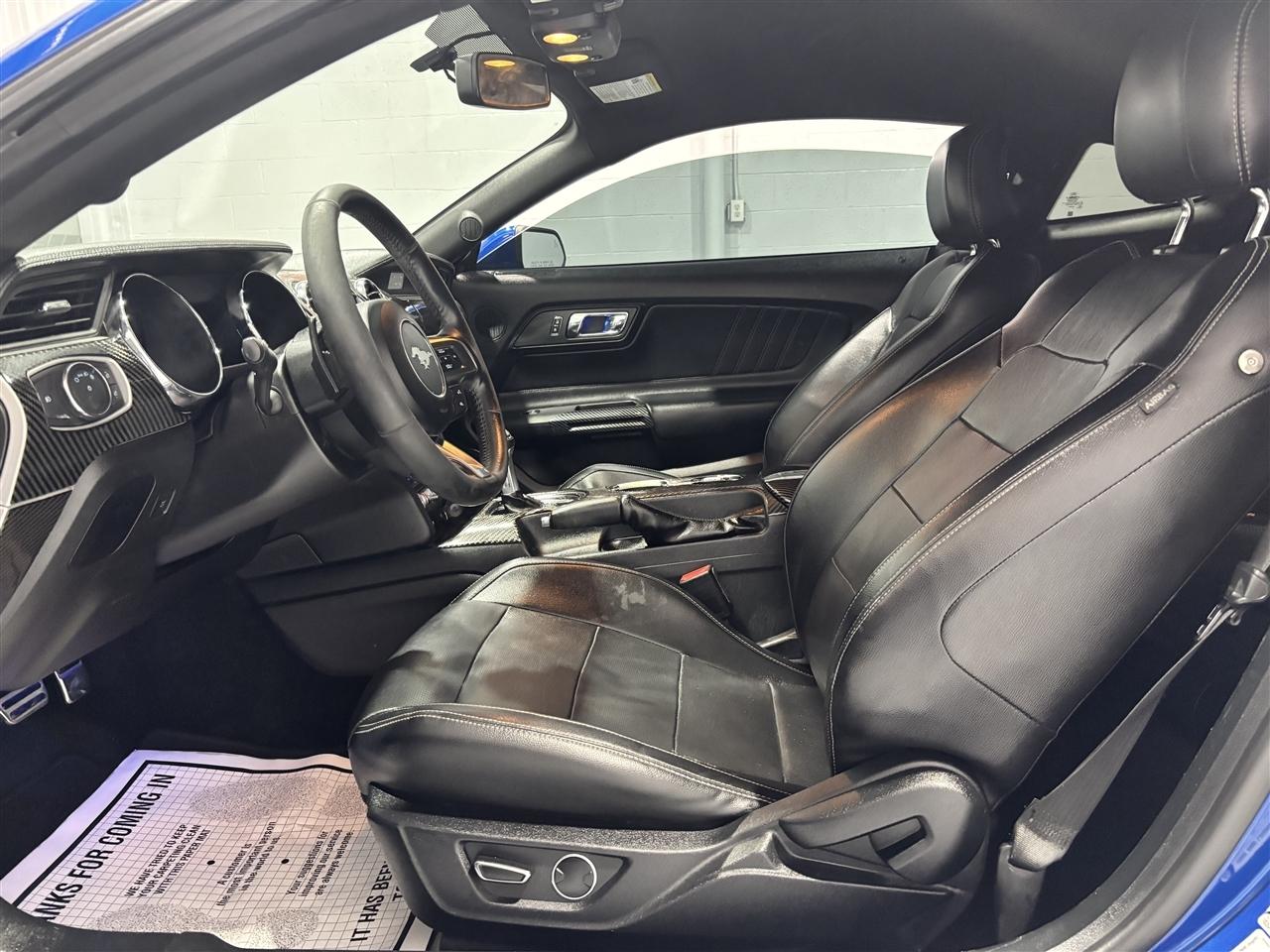 Ford Mustang GT Premium Coupe 2017