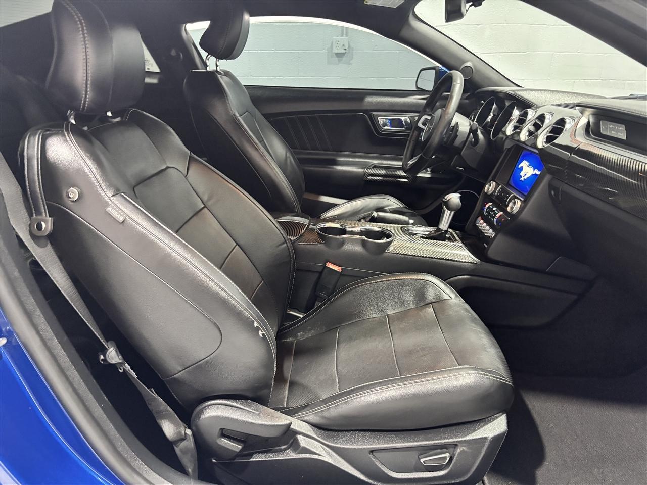 Ford Mustang GT Premium Coupe 2017