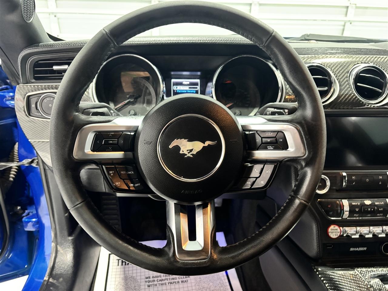 Ford Mustang GT Premium Coupe 2017