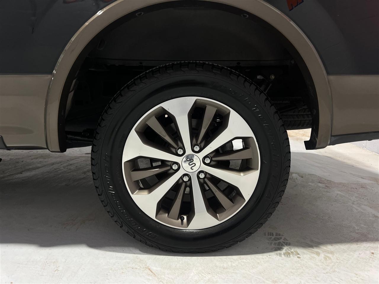 Ford F-150 XL SuperCrew 5.5-ft. Bed 2WD 2016