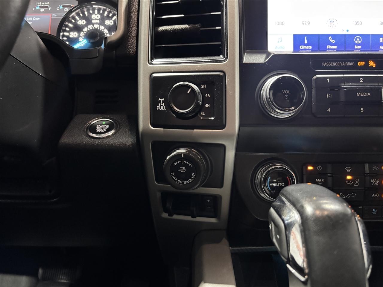 Ford F-150 XL SuperCrew 5.5-ft. Bed 4WD 2020