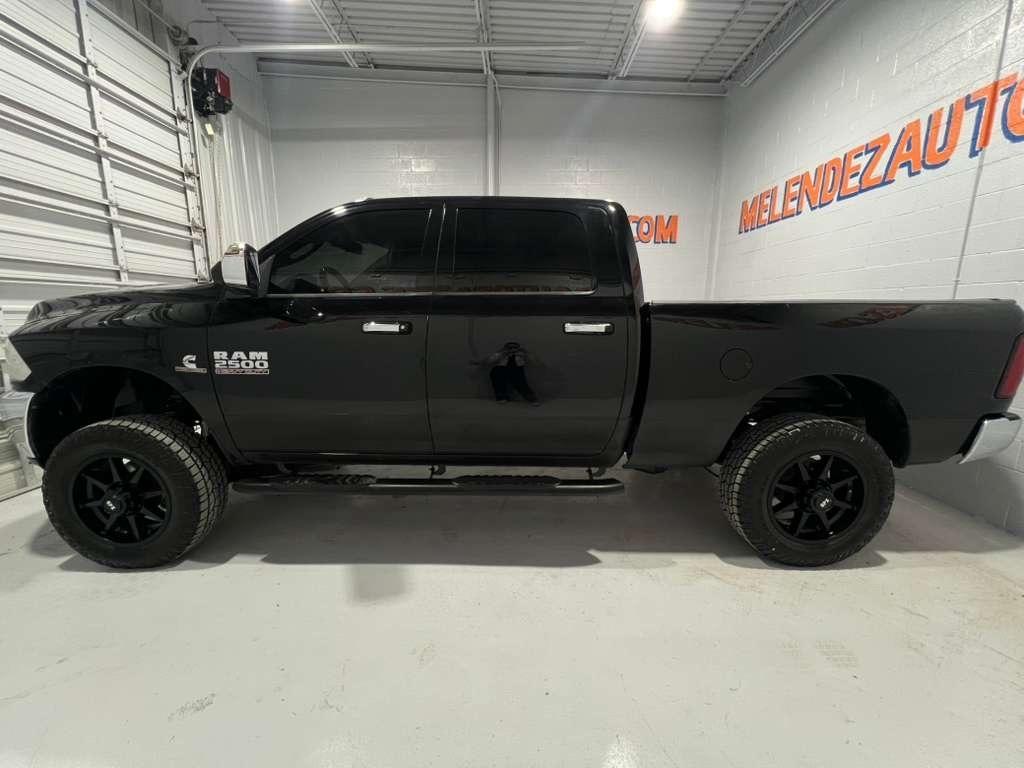 RAM 2500 SLT Crew Cab SWB 4WD 2014