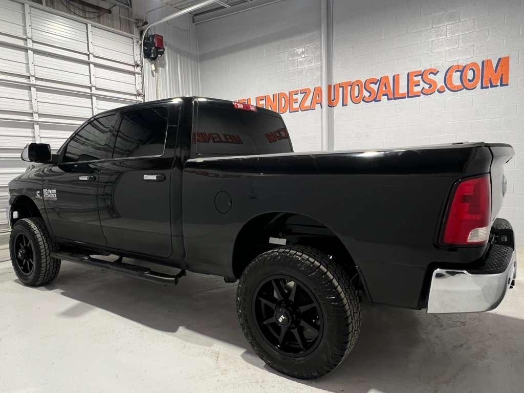 RAM 2500 SLT Crew Cab SWB 4WD 2014