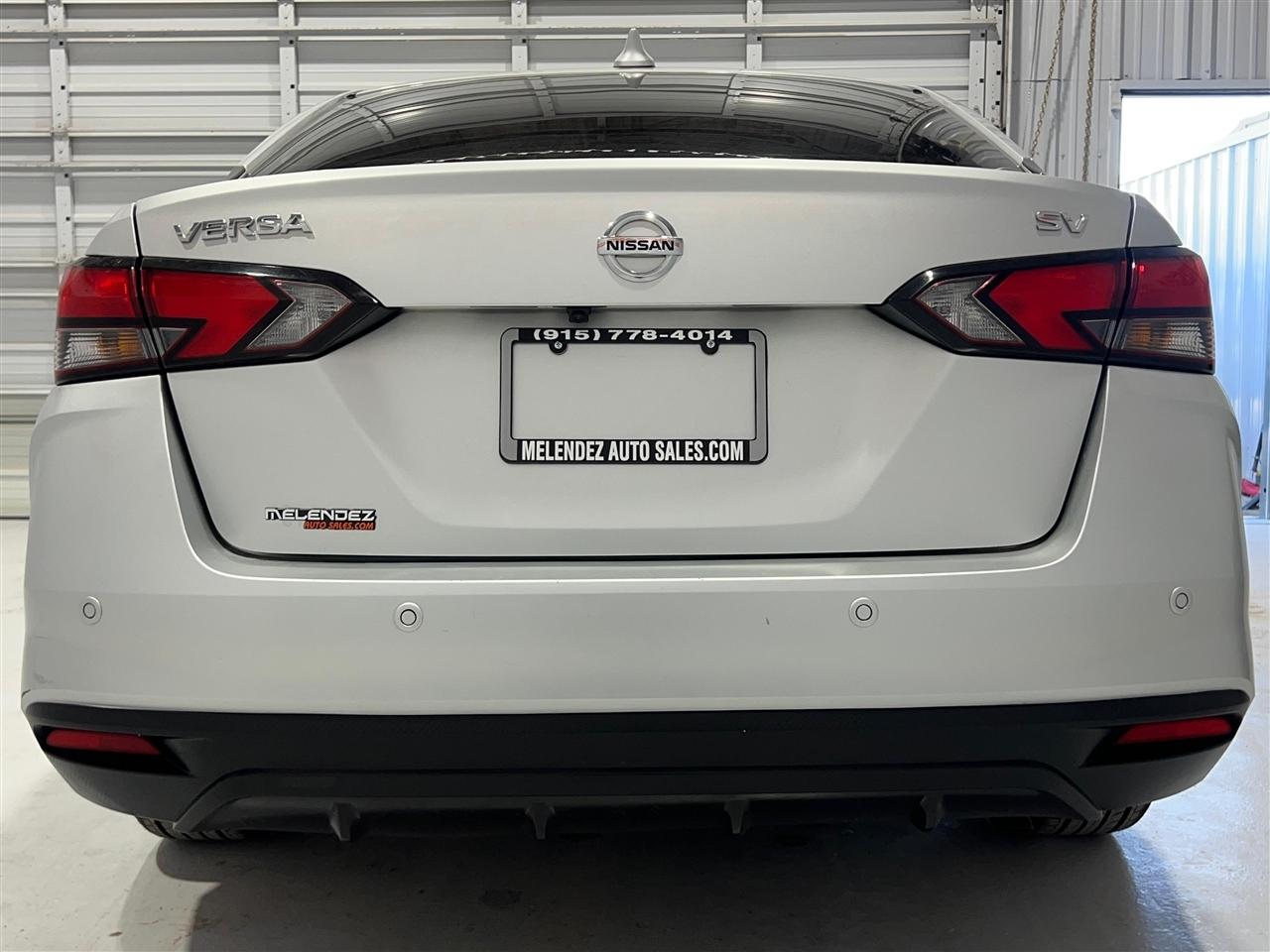 Nissan Versa SV 2021