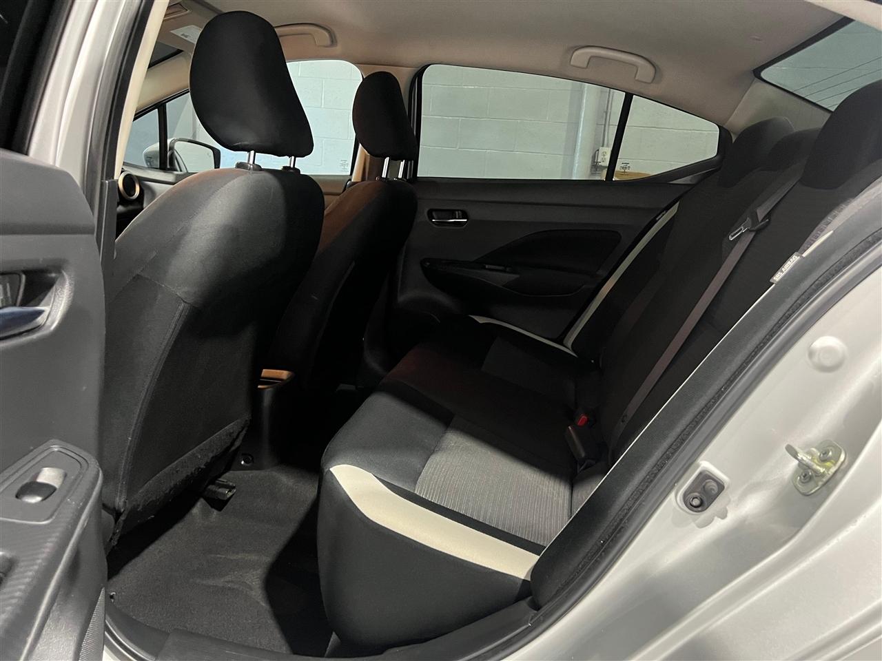 Nissan Versa SV 2021