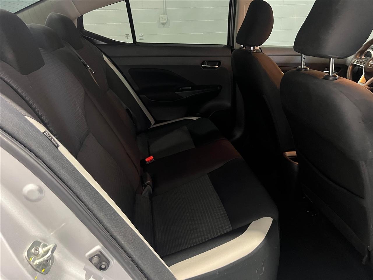 Nissan Versa SV 2021