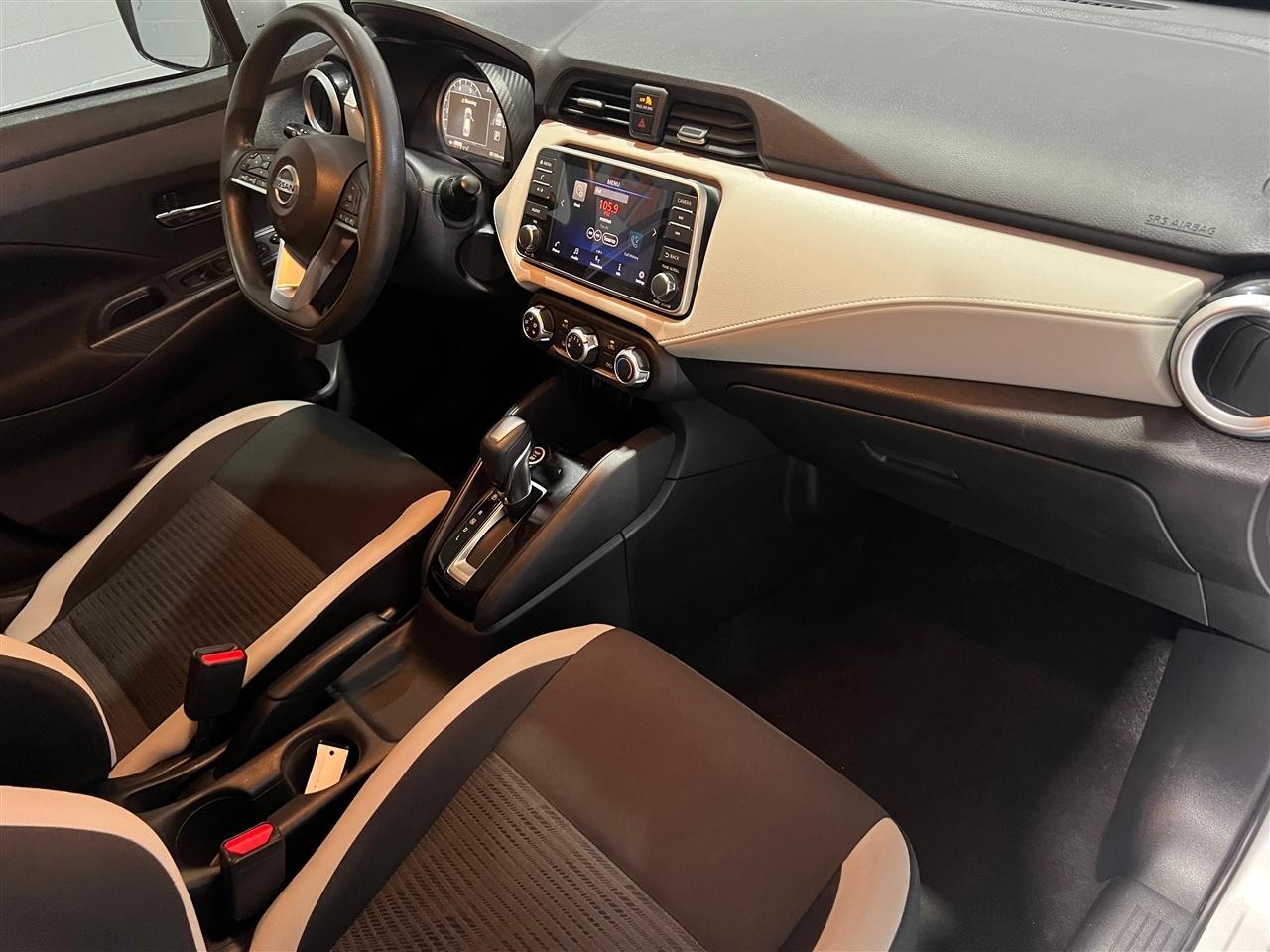 Nissan Versa SV 2021