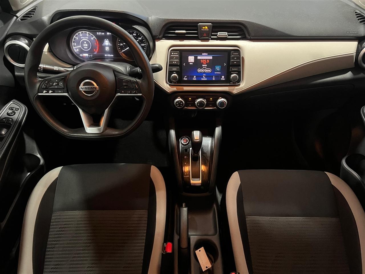 Nissan Versa SV 2021