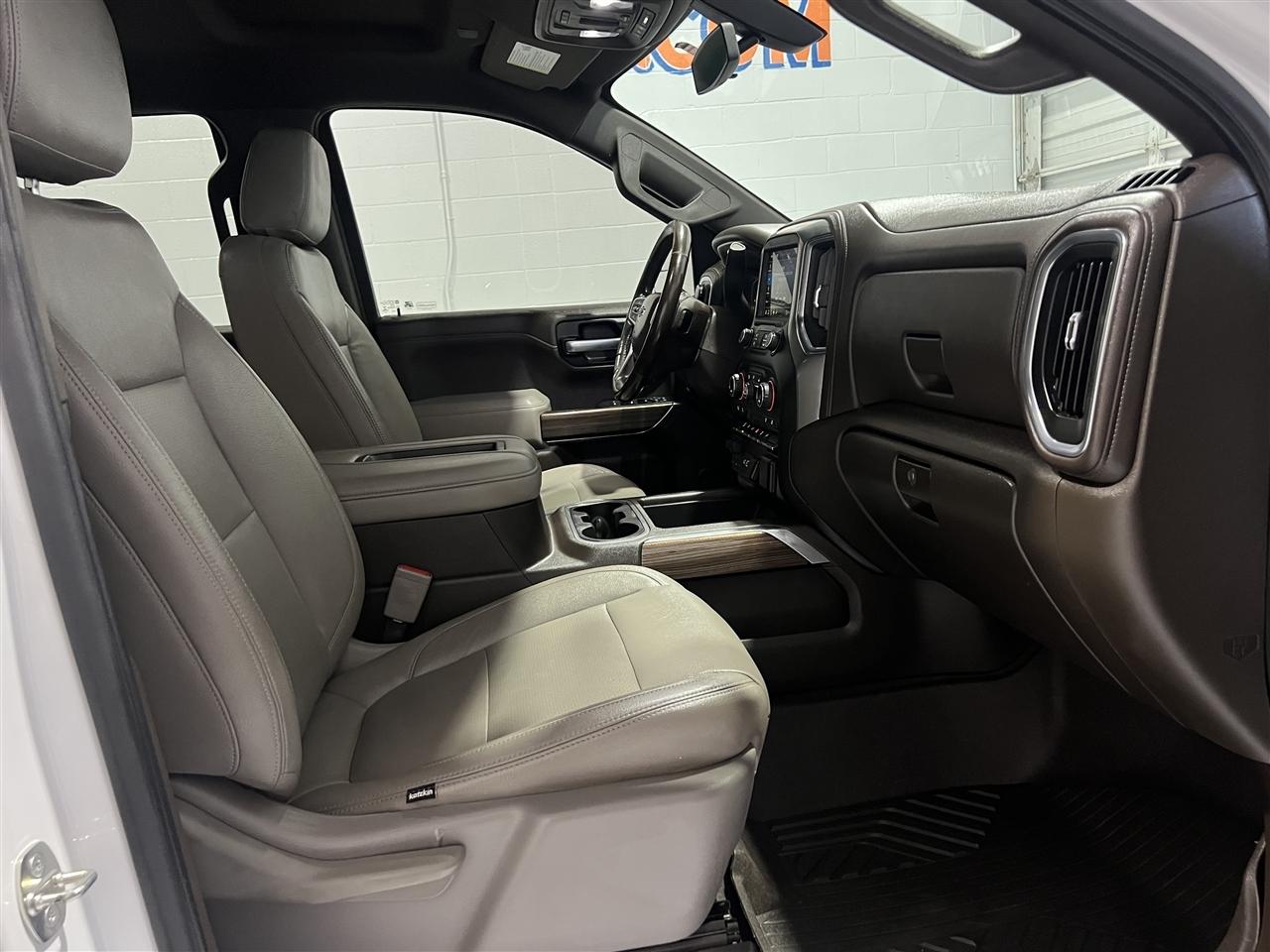 Chevrolet Silverado 1500 RST Crew Cab 4WD 2021