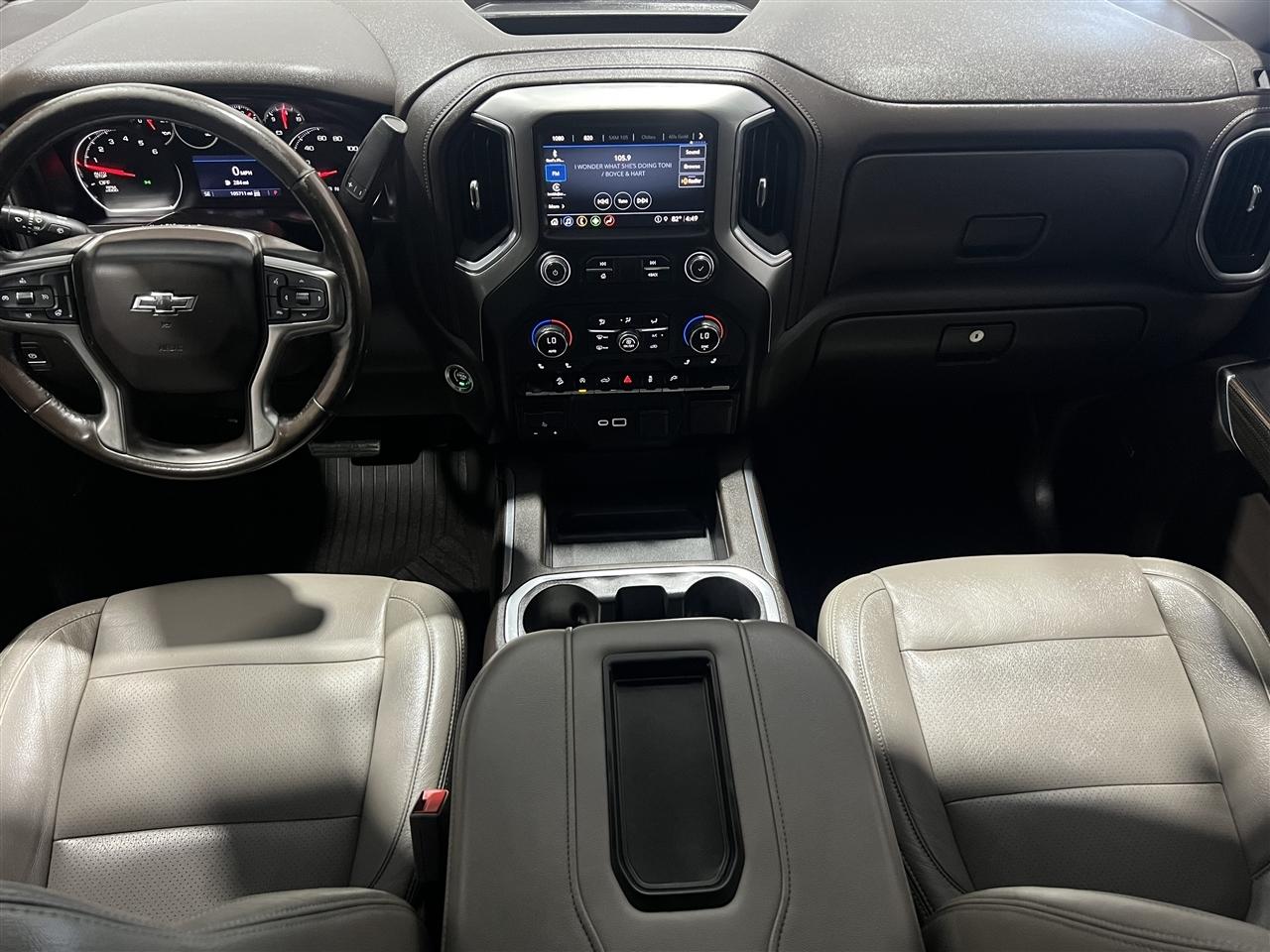 Chevrolet Silverado 1500 RST Crew Cab 4WD 2021