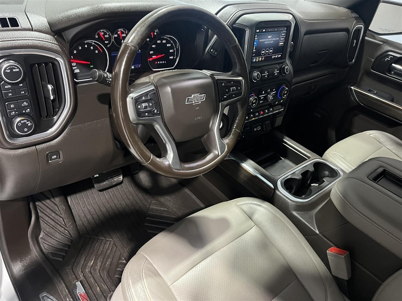 Chevrolet Silverado 1500 RST Crew Cab 4WD 2021