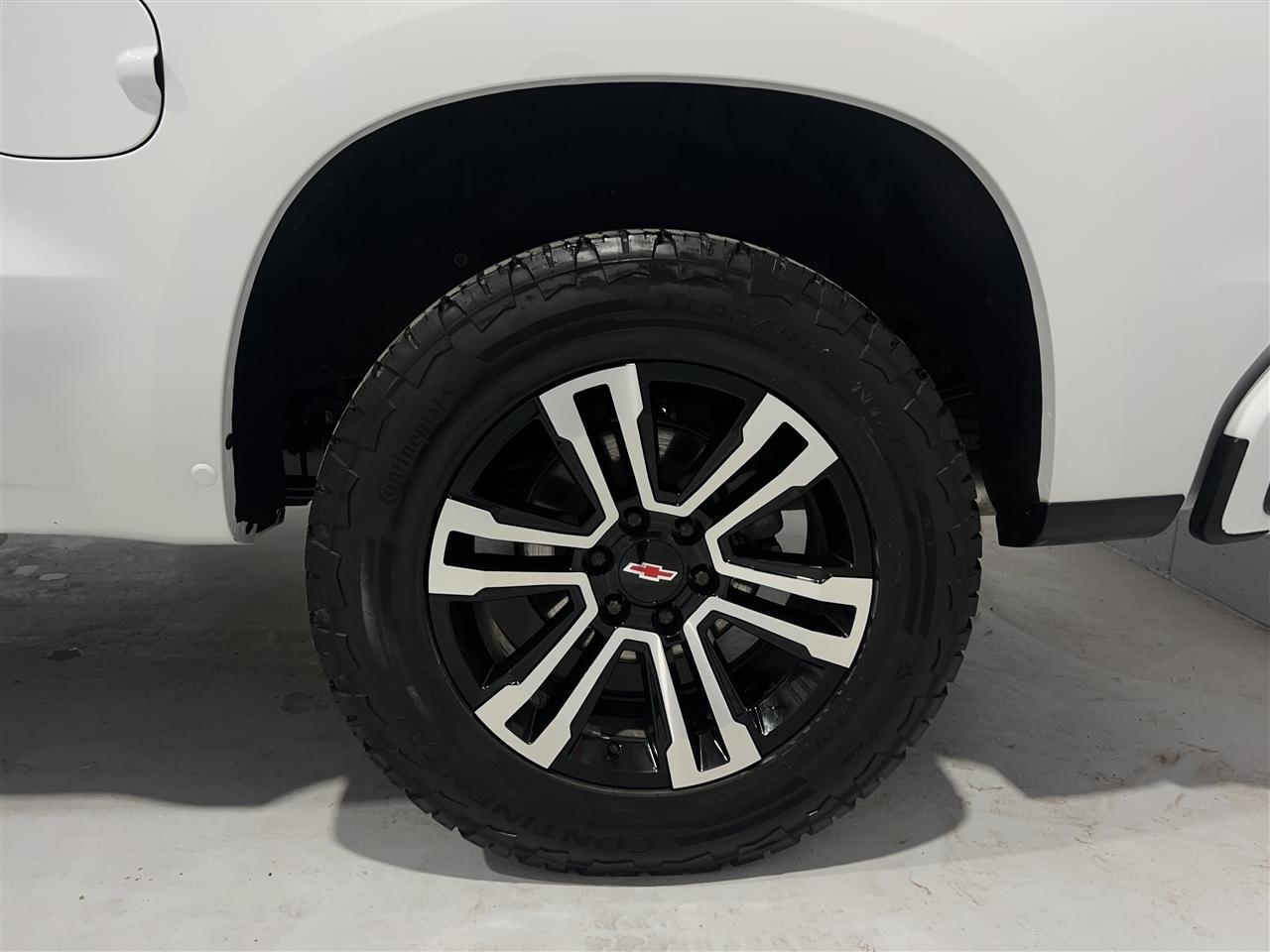 Chevrolet Silverado 1500 RST Crew Cab 4WD 2021