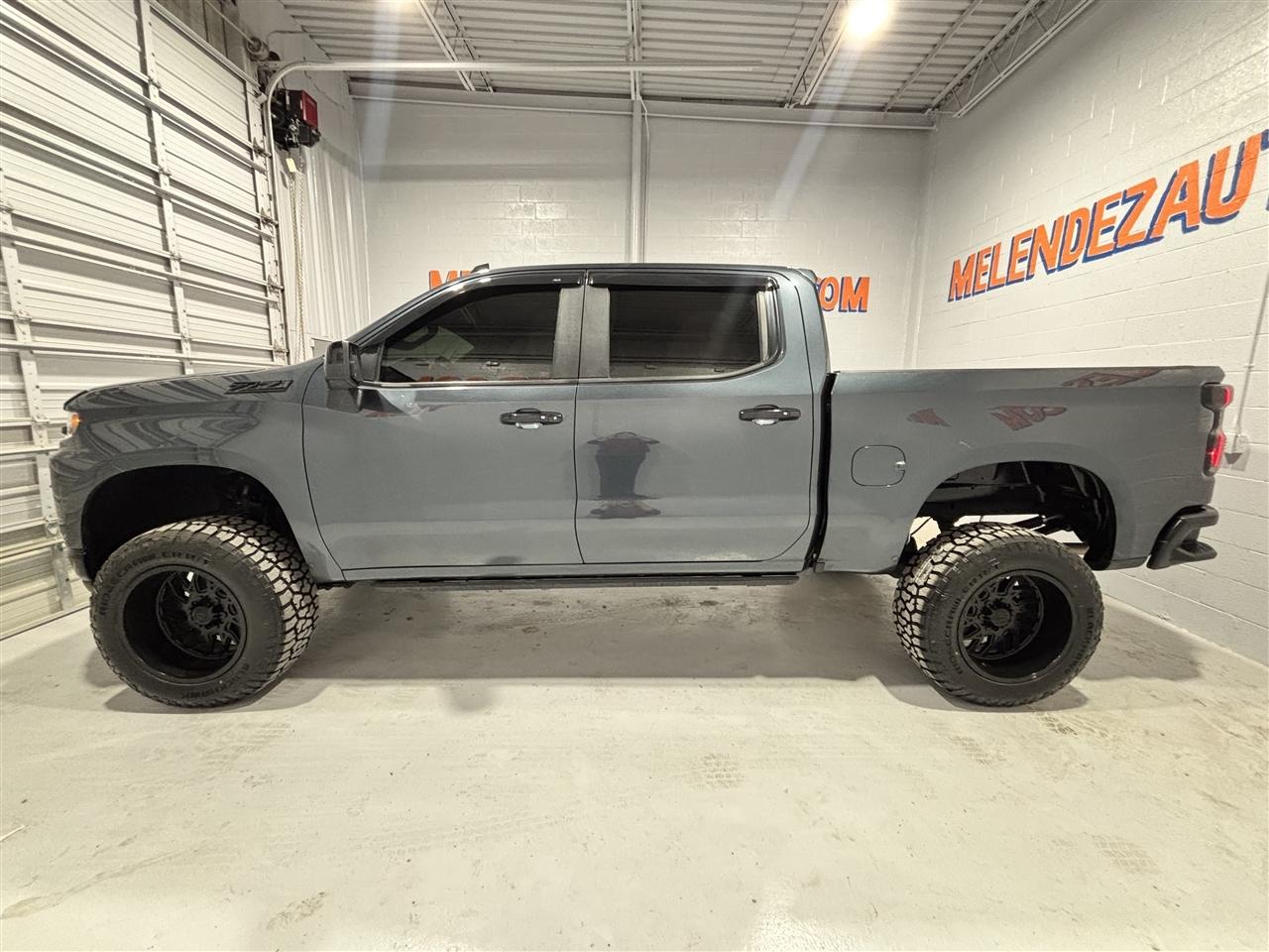 Chevrolet Silverado 1500 LT Trail Boss Crew Cab 4WD 2019