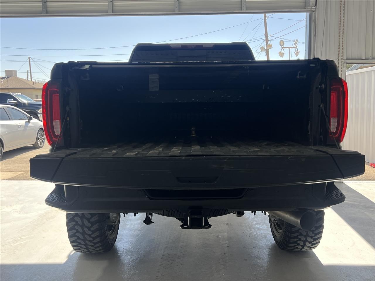 GMC Sierra 2500HD Denali Crew Cab 4WD 2021