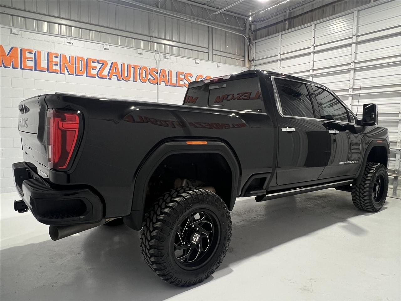 GMC Sierra 2500HD Denali Crew Cab 4WD 2021