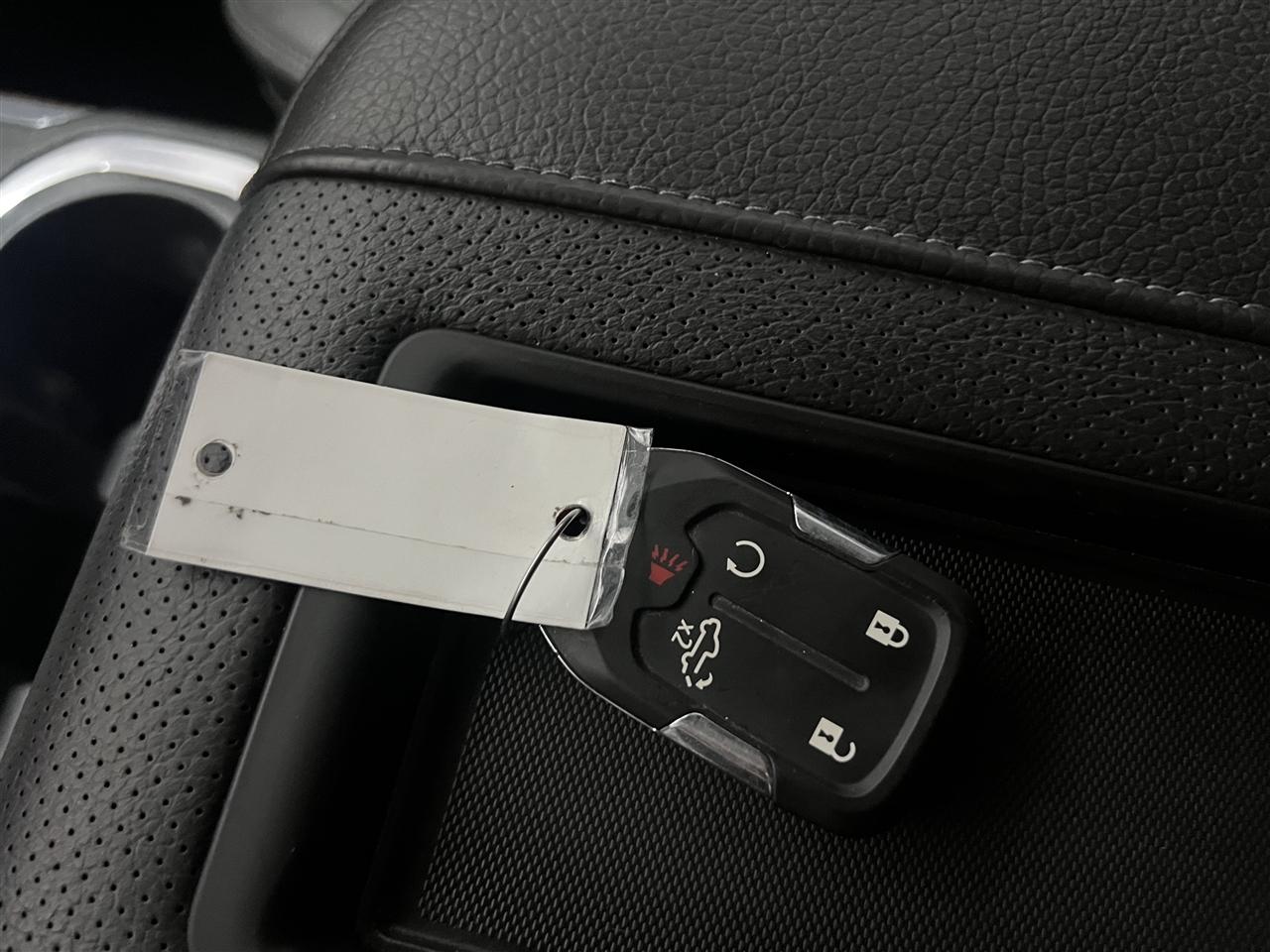 GMC Sierra 2500HD Denali Crew Cab 4WD 2021