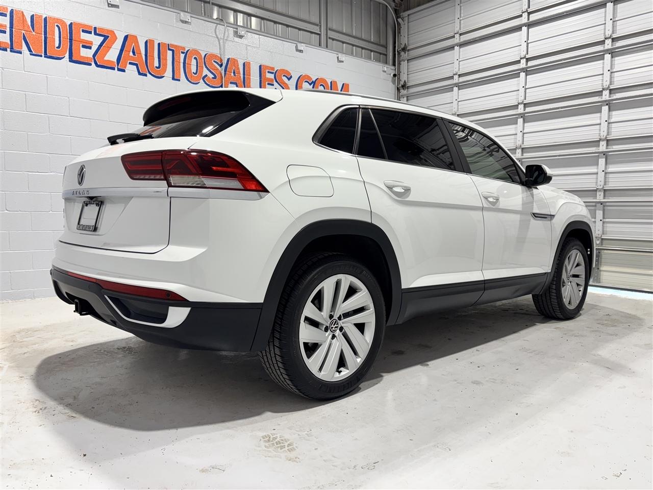 Volkswagen Atlas Cross Sport V6 SE w/Technology 2020