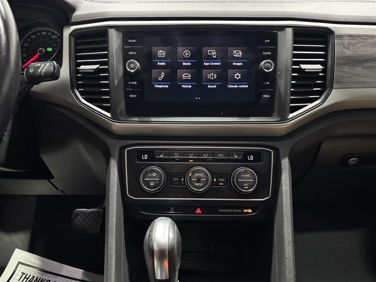 Volkswagen Atlas Cross Sport V6 SE w/Technology 2020