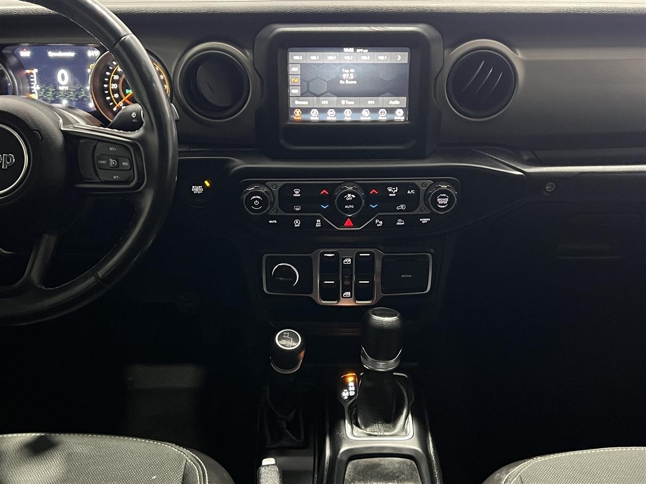 Jeep Gladiator Sport 2021