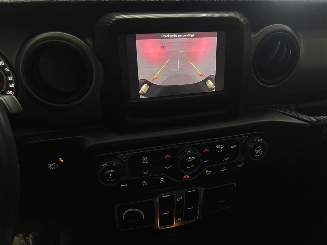 Jeep Gladiator Sport 2021