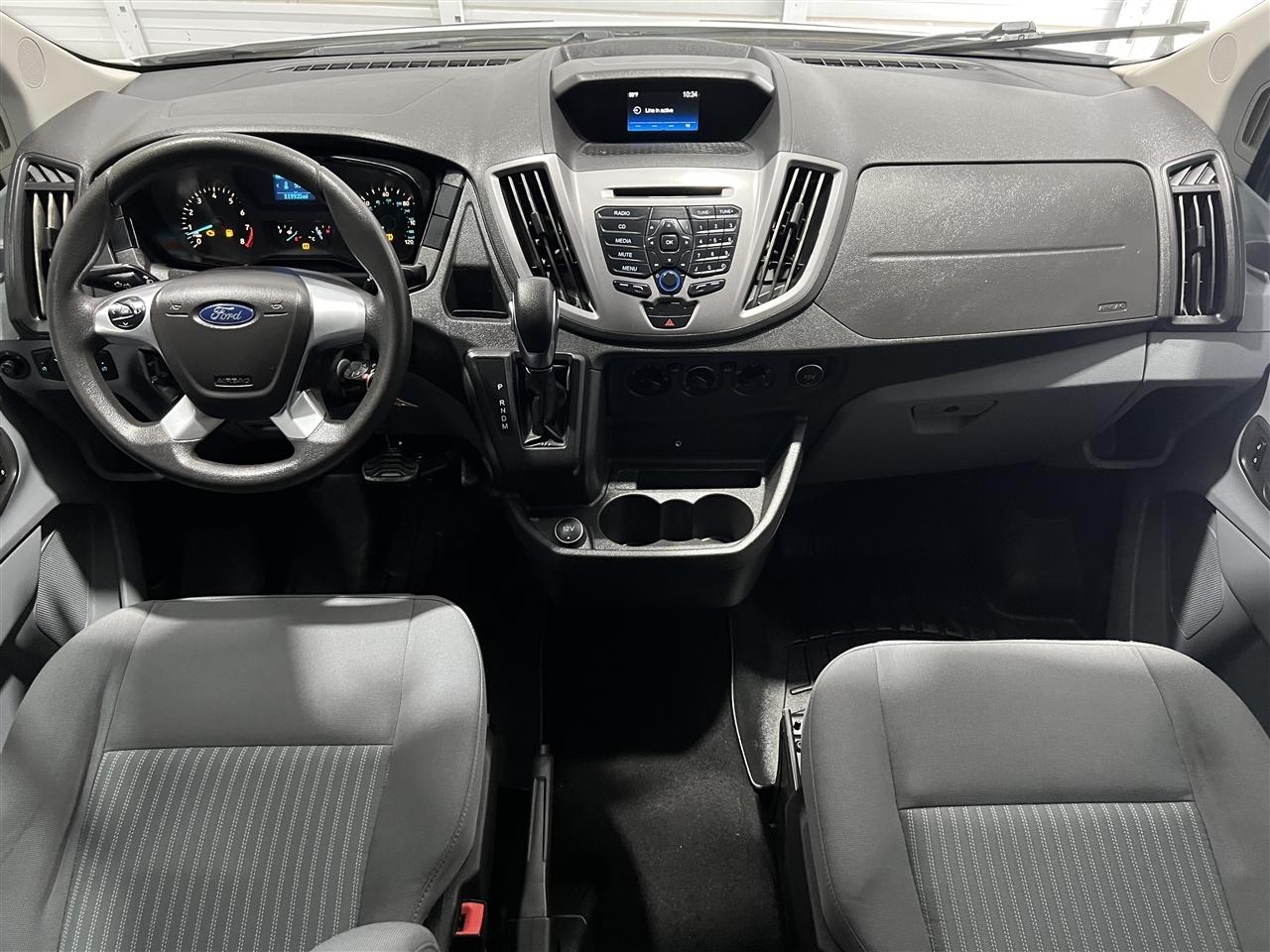 Ford Transit 350 Wagon Low Roof XLT w/Sliding Pass. 148-in. WB 2019