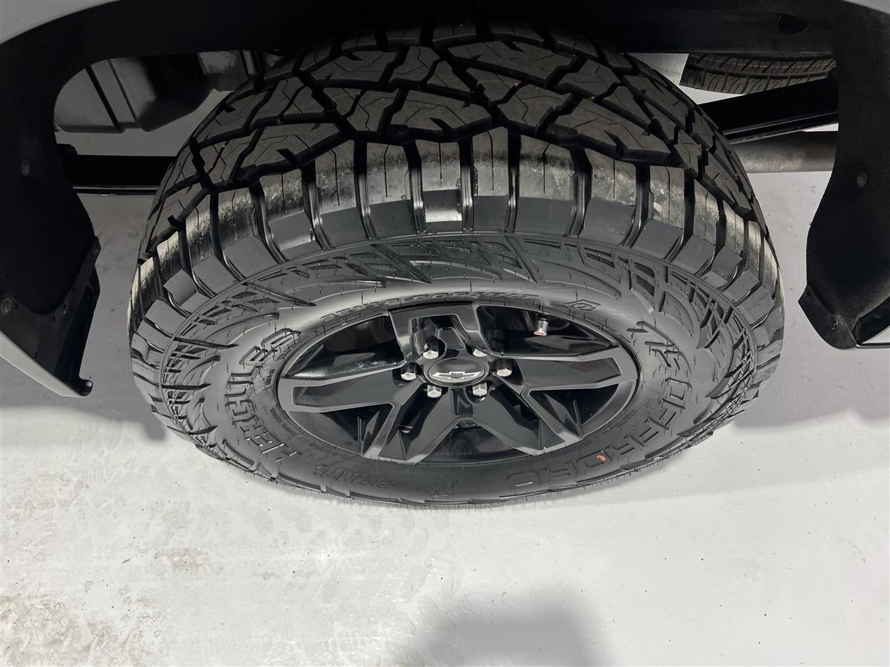 Chevrolet Silverado 1500 LT Trail Boss Crew Cab 4WD 2019