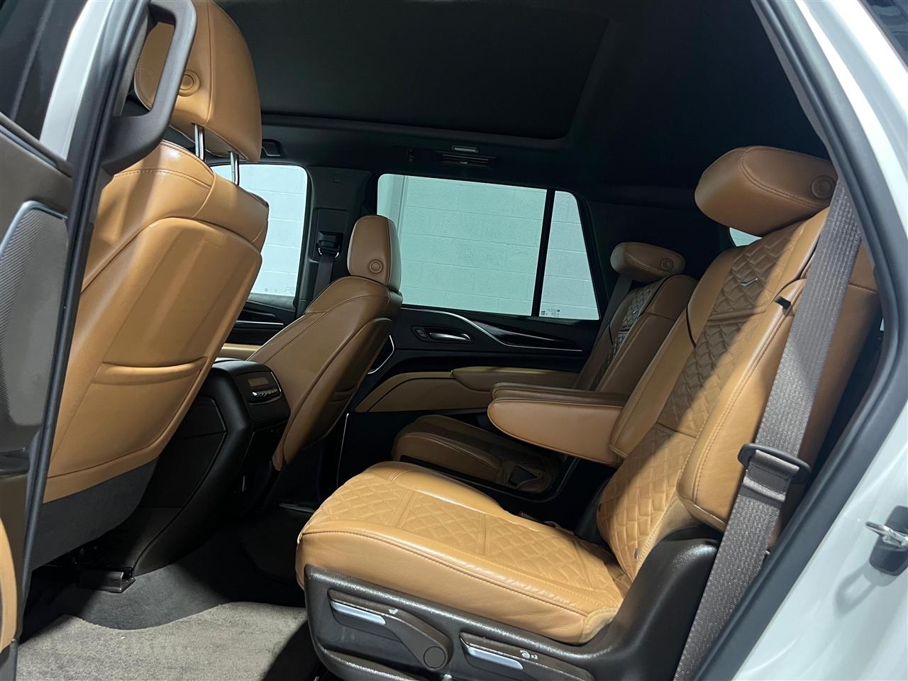 Cadillac Escalade Premium Luxury AWD 2023